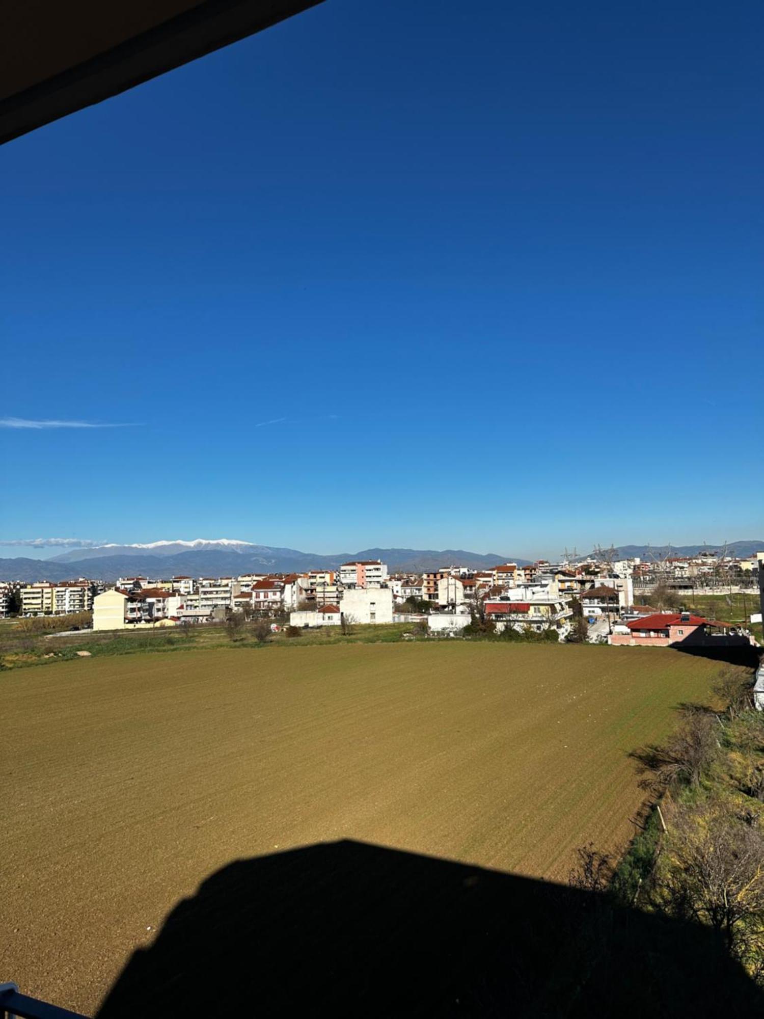 νεάπολη Apartment Larissa