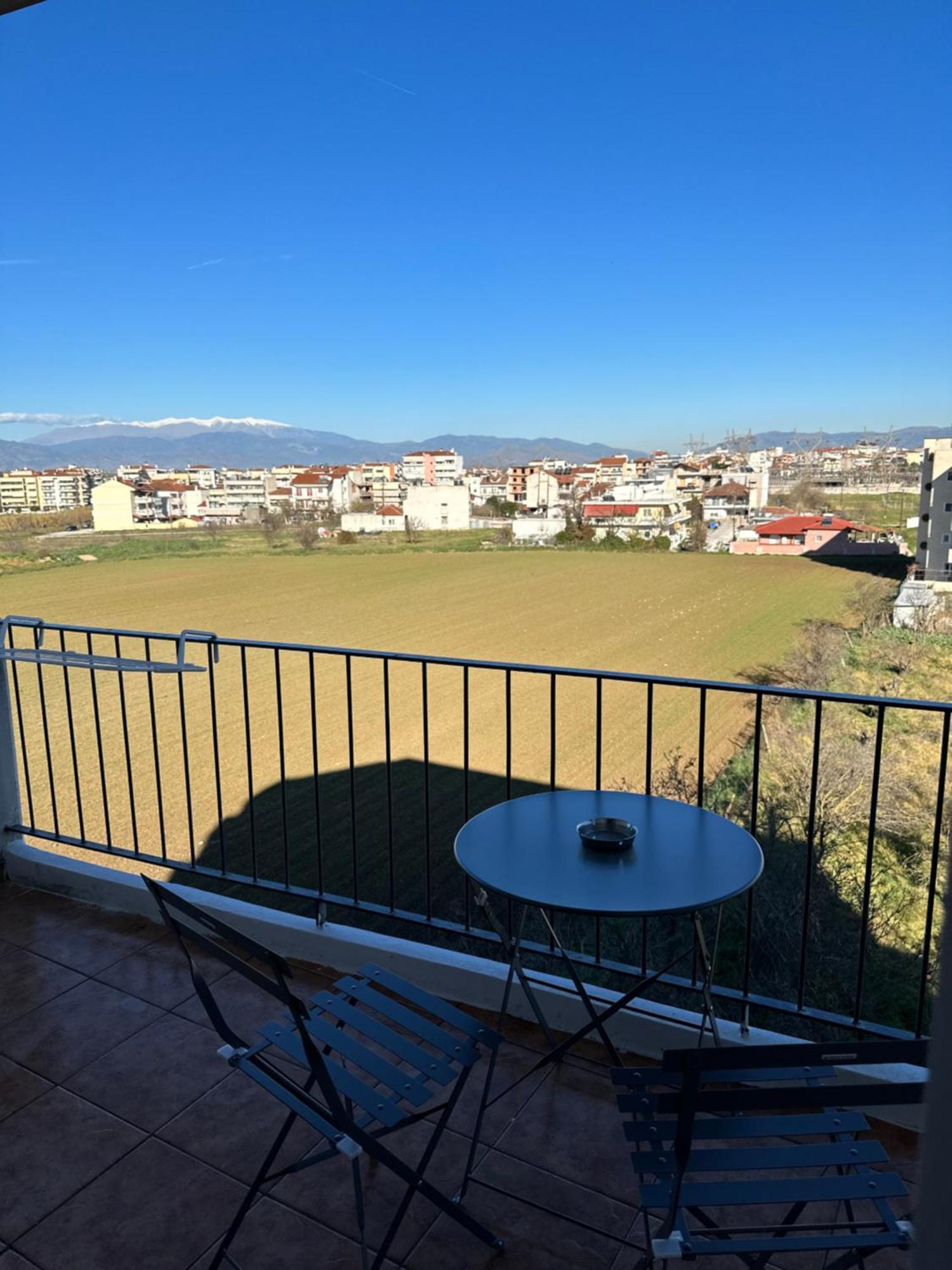 νεάπολη Apartment *