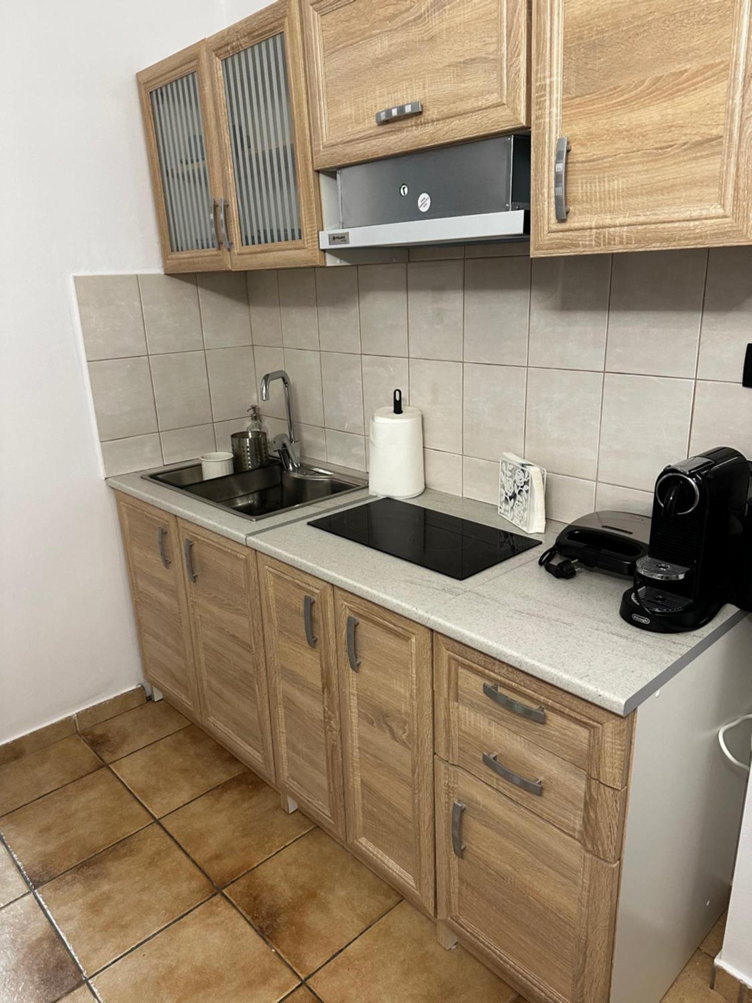 νεάπολη Apartment *