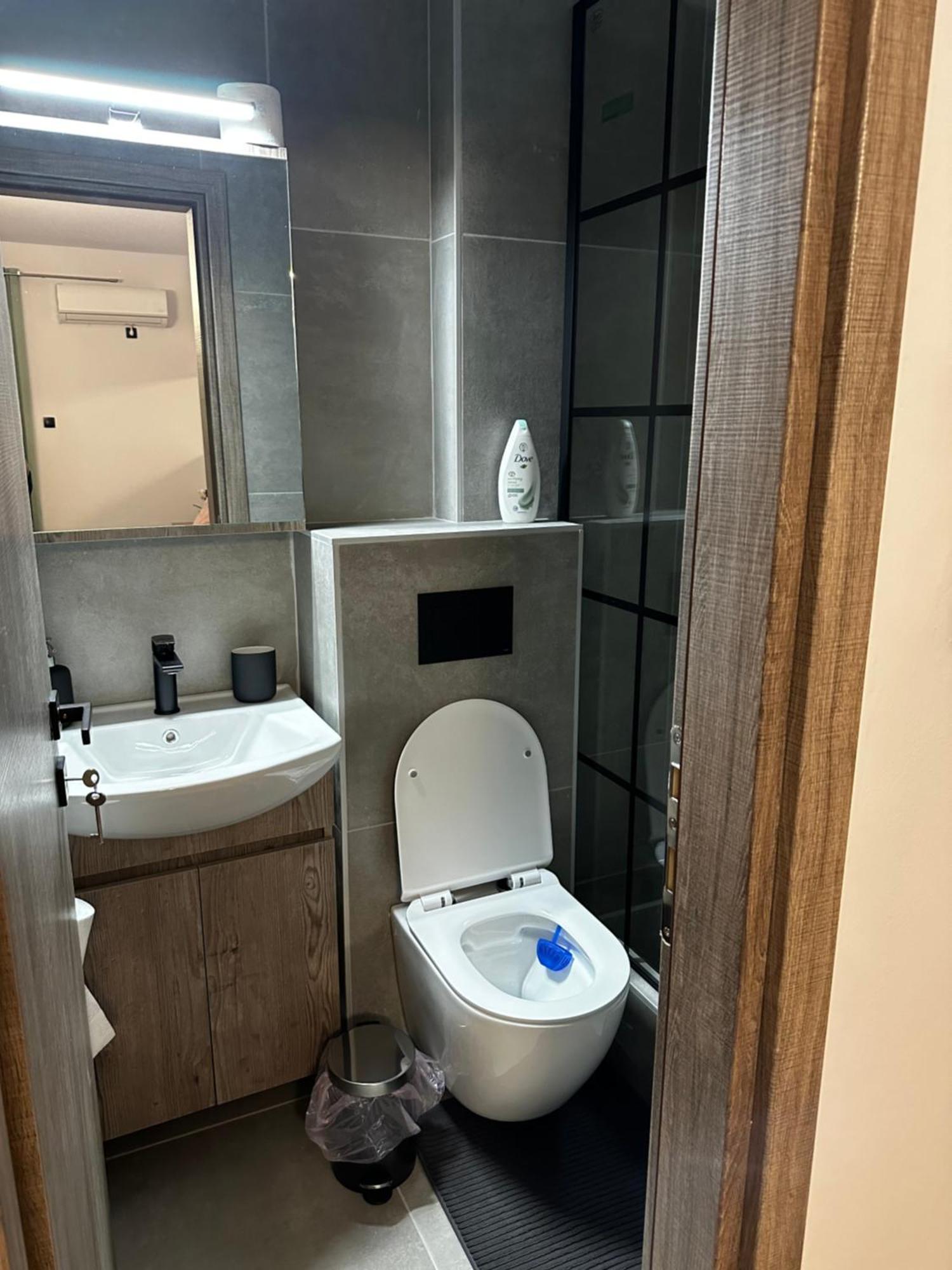 Apartment νεάπολη *