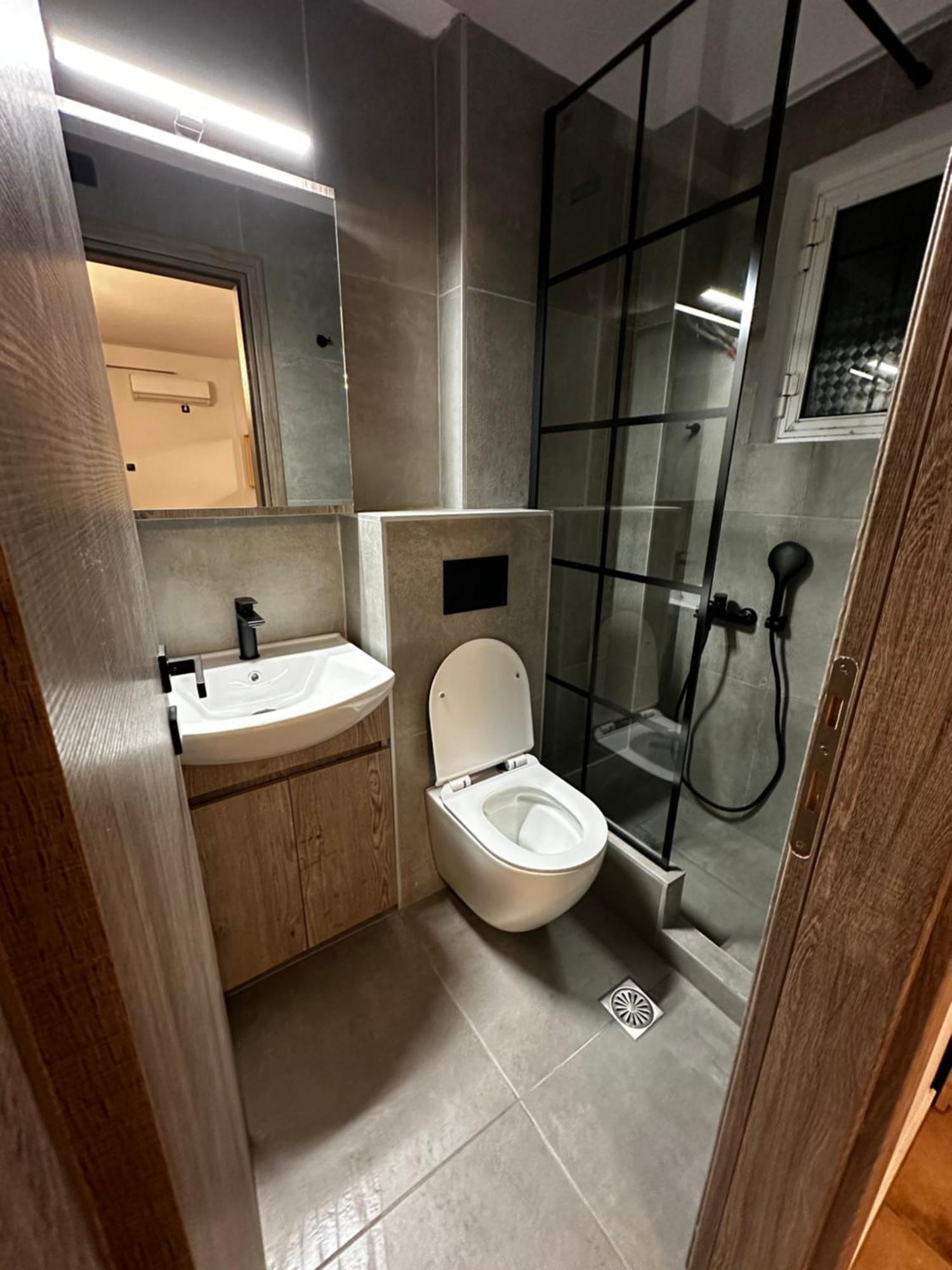 νεάπολη Apartment Larissa